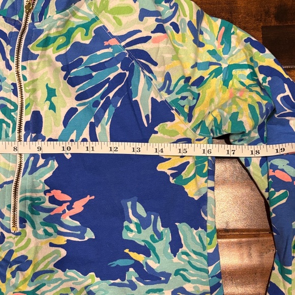 Lilly Pulitzer Blue and Green Patterned Top - Picture 6 of 9